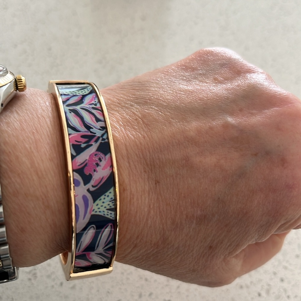 Lily Pulitzer bracelet- gold tone with magnetic closure